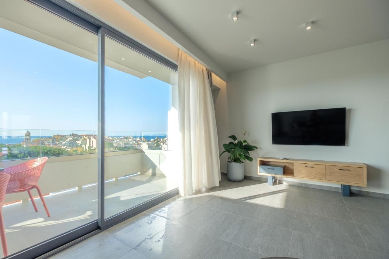 Sky-High 70Sqm Penthouse W. Stunning Views - 05 Apartment Chania  Exterior photo