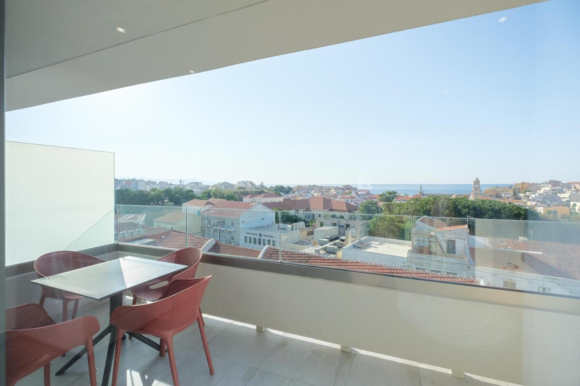 Sky-High 70Sqm Penthouse W. Stunning Views - 05 Apartment Chania  Exterior photo